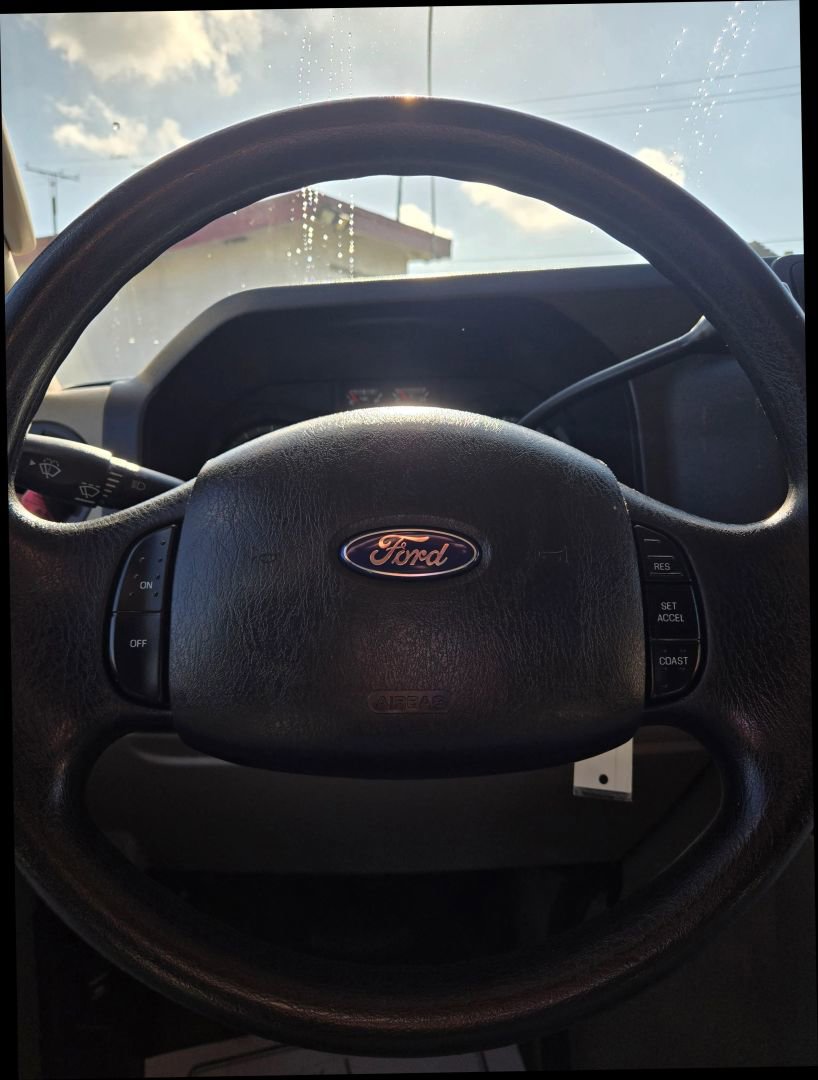 Used 2012 Ford E-350 and Econoline 350 XLT image 20