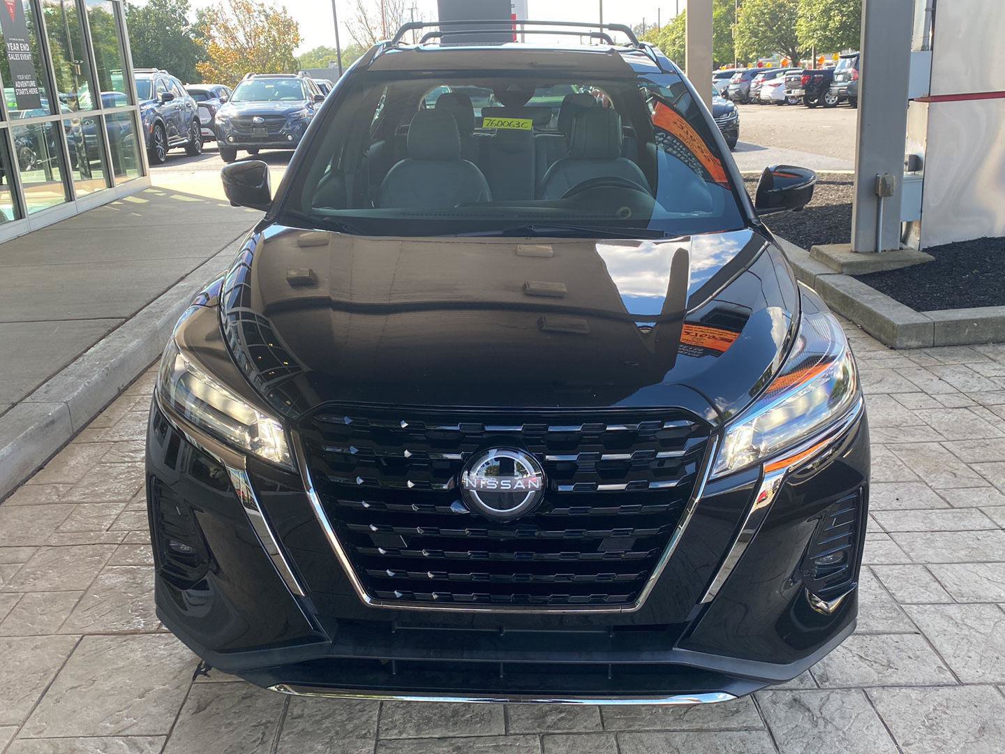 Certified 2023 Nissan Kicks SR w/ SR Premium Package FWD image 2