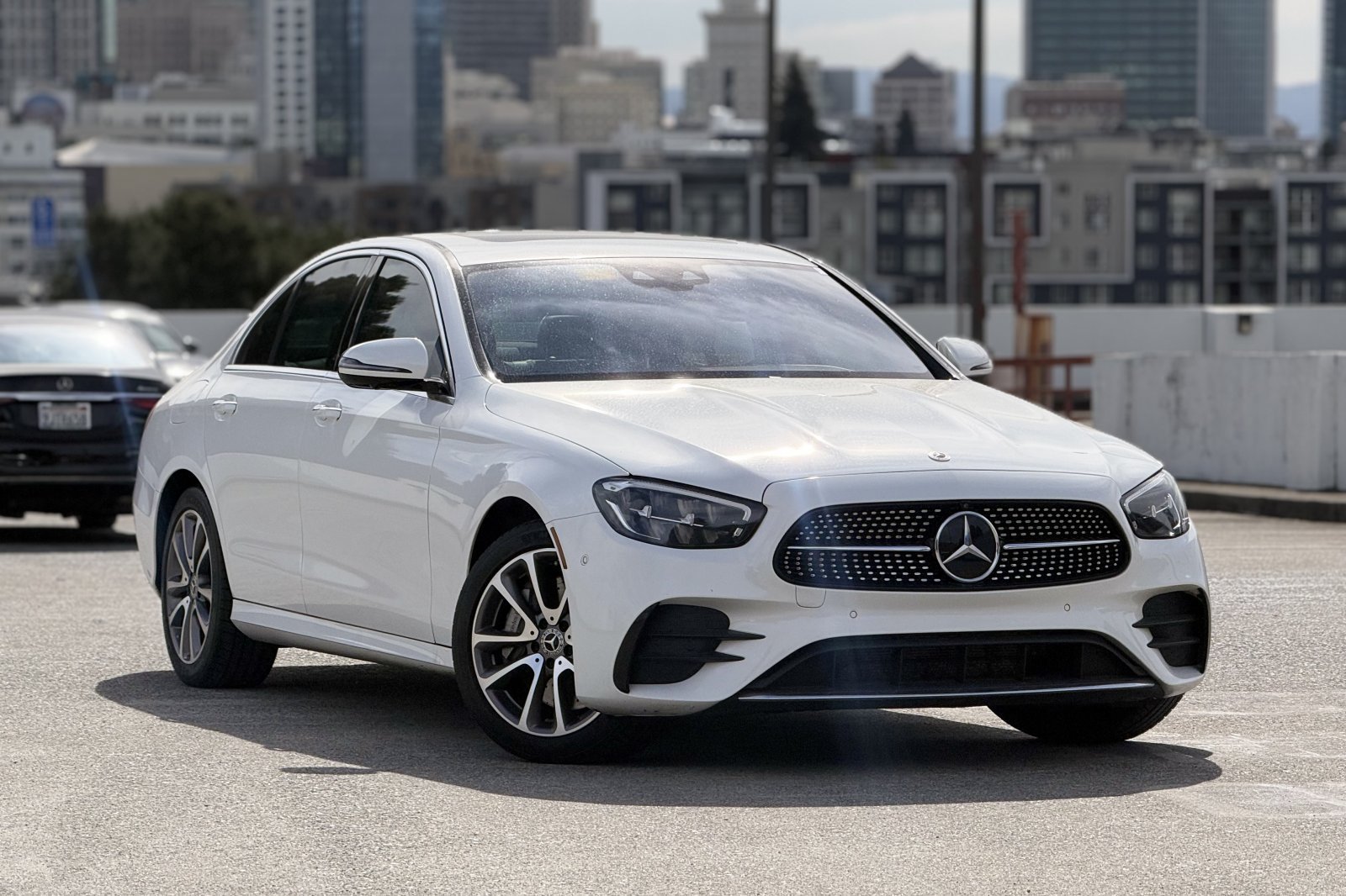 Certified 2022 Mercedes-Benz E 450 4MATIC Sedan image 2