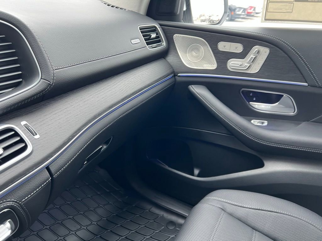 New 2026 Mercedes-Benz GLS 450 4MATIC image 23