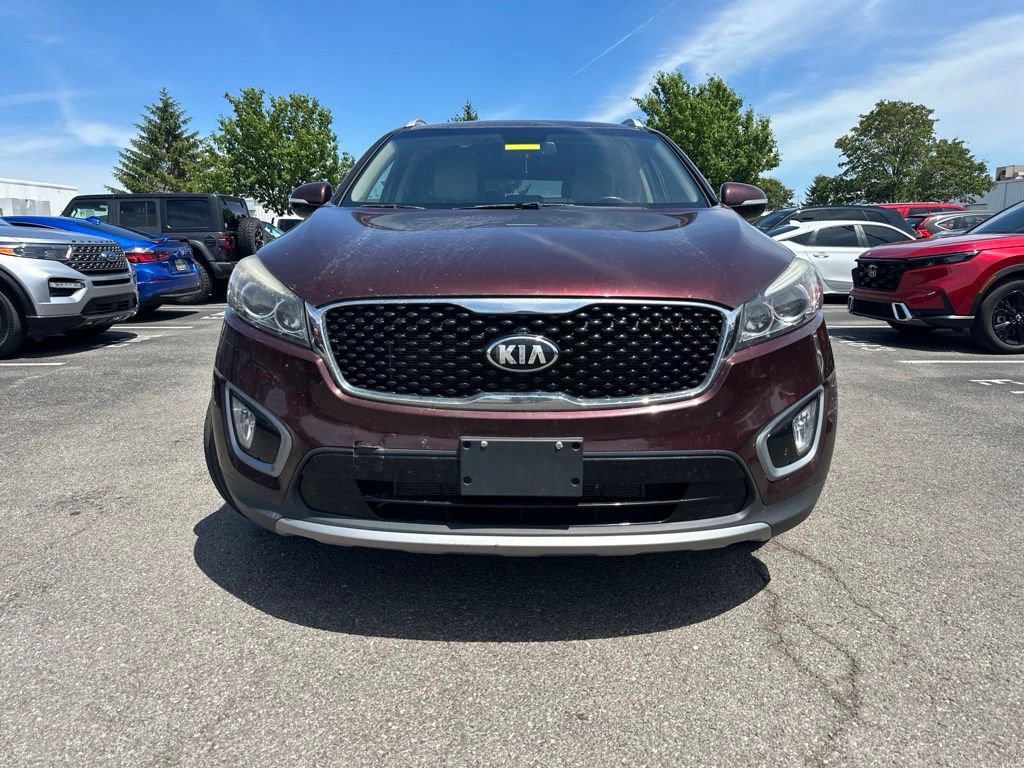 Used 2017 Kia Sorento EX FWD image 2