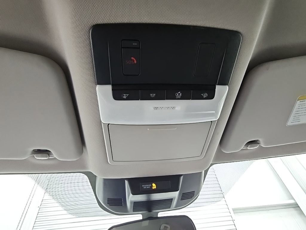 Used 2024 Nissan Rogue SV image 20