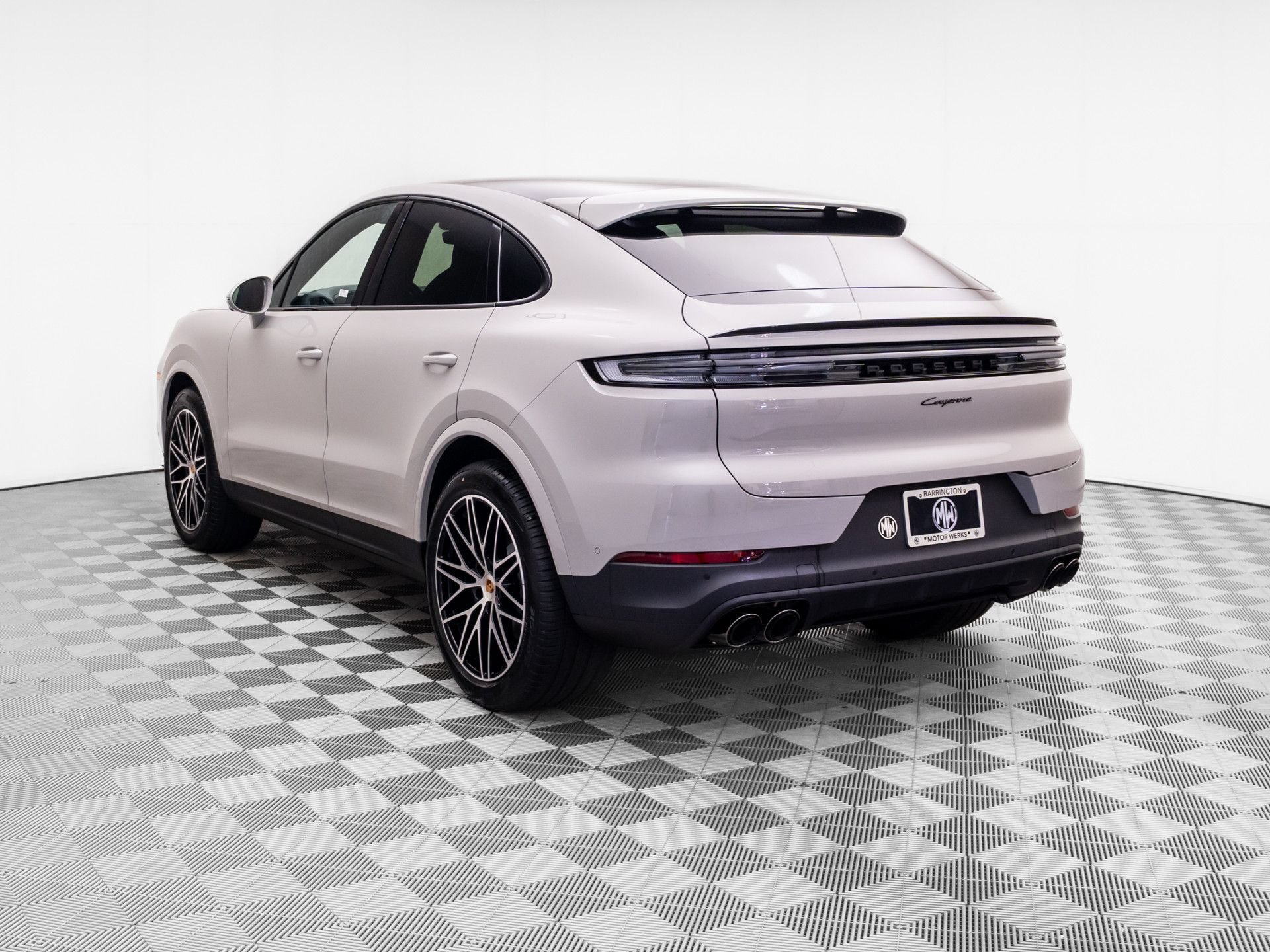 New 2026 Porsche Cayenne Coupe AWD/4WD image 3