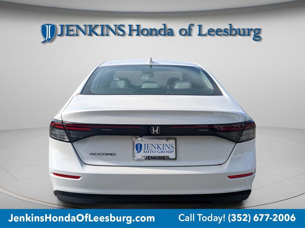 New 2025 Honda Accord LX image 4