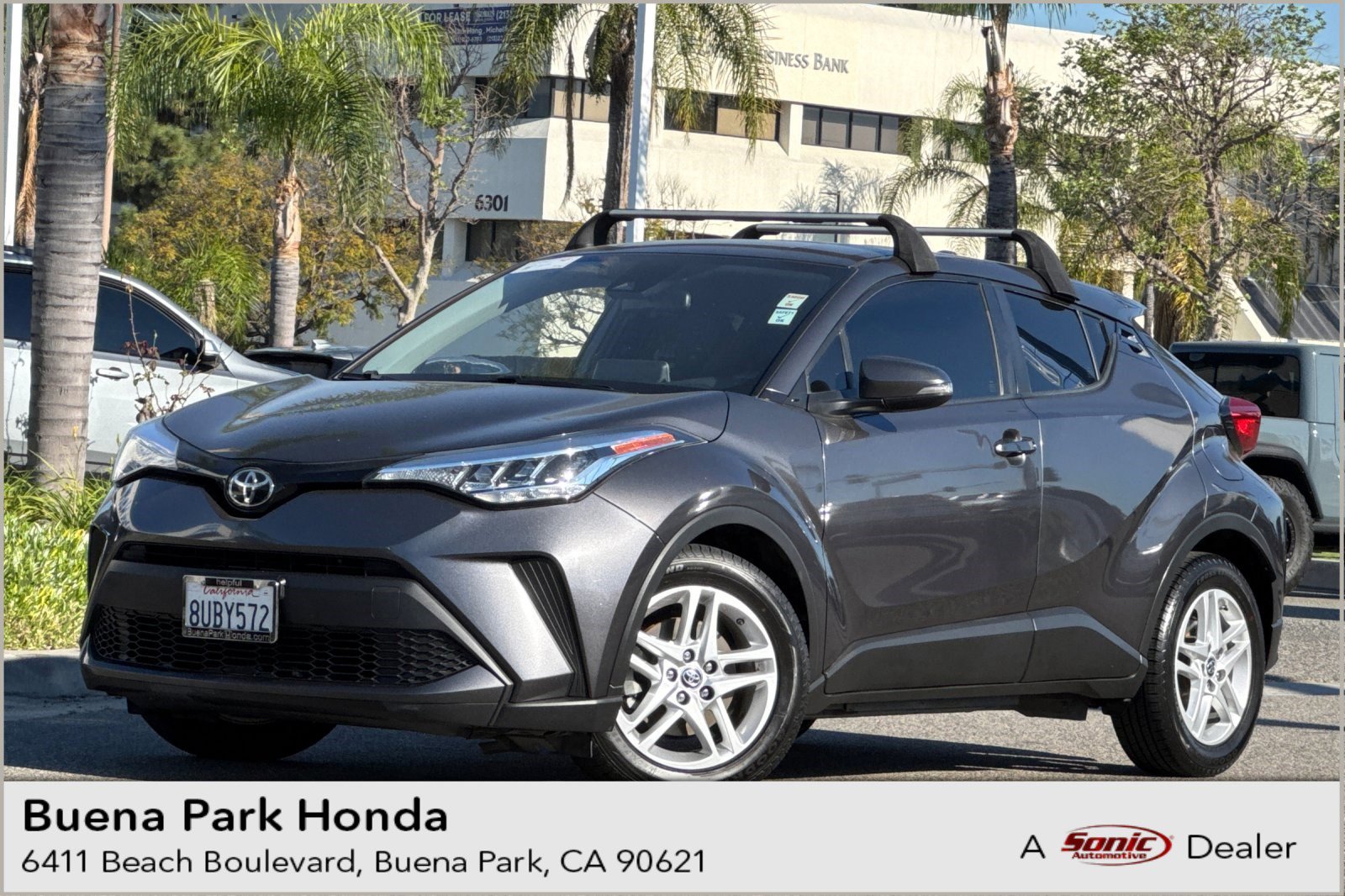 Used 2021 Toyota C-HR LE image 1