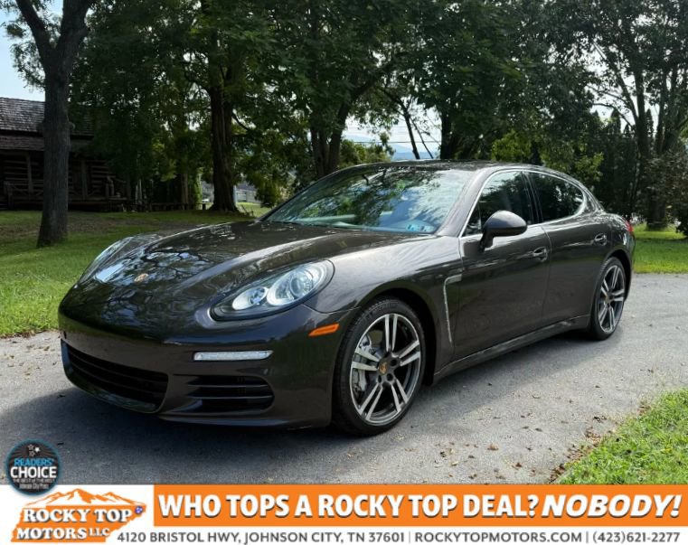 Used 2015 Porsche Panamera 4S image 1