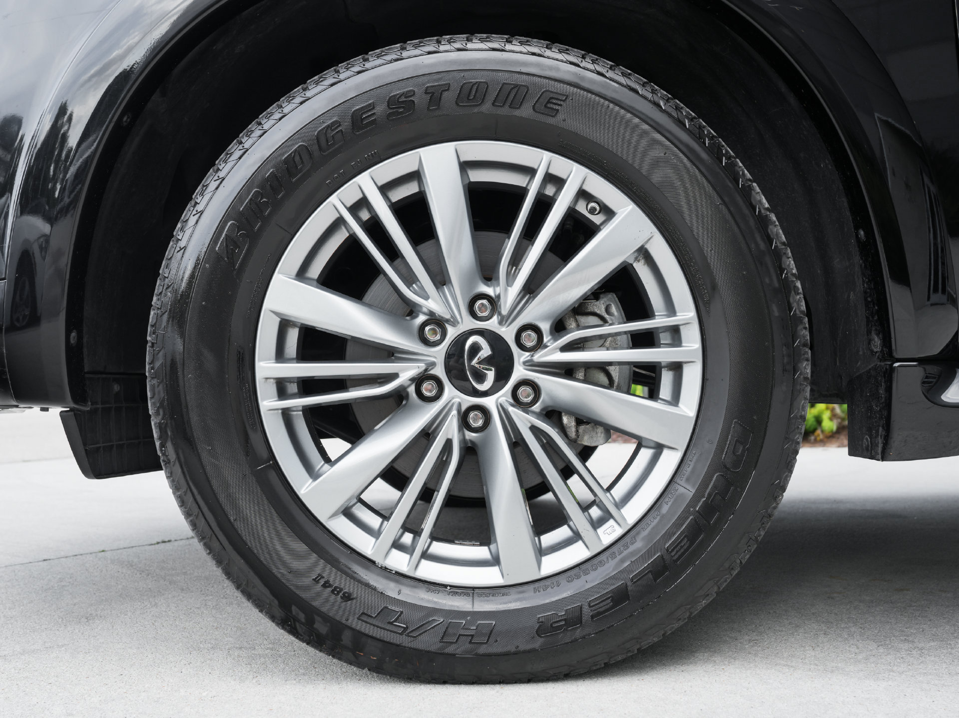 Used 2023 INFINITI QX80 Luxe w/ Cargo Package RWD image 31