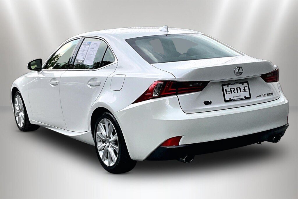 Used 2015 Lexus IS 350 AWD w/ Luxury Package image 4
