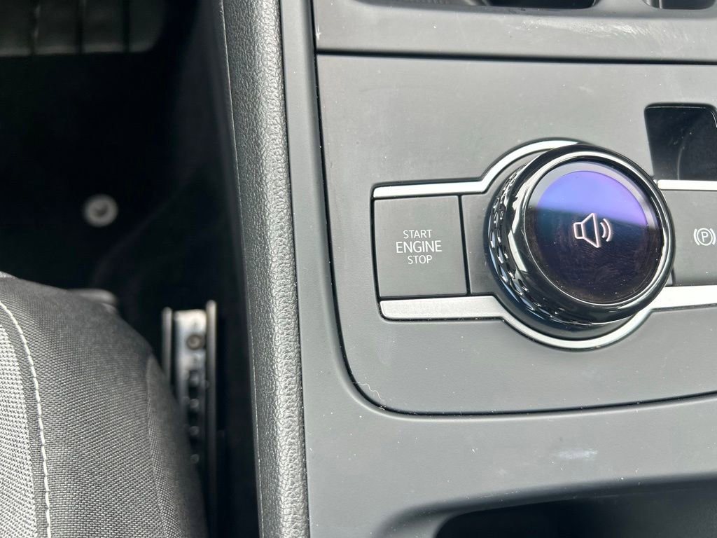 Certified 2025 Volkswagen Tiguan S FWD image 54