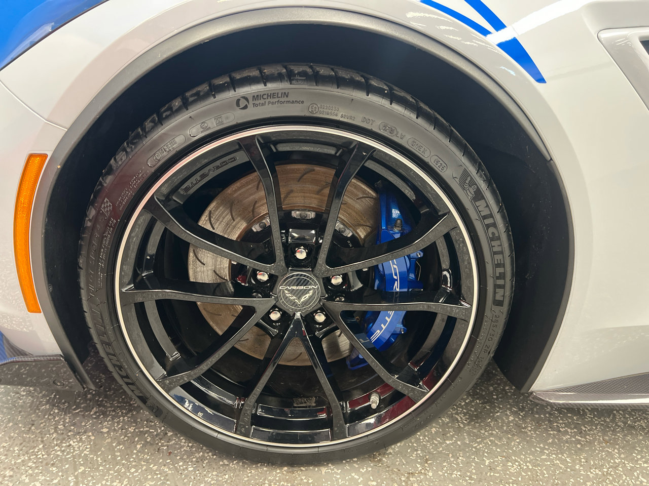 Used 2018 Chevrolet Corvette Grand Sport w/ Carbon 65 Edition image 31