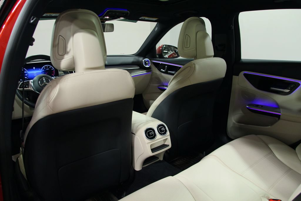 Certified 2023 Mercedes-Benz C 300 4MATIC Sedan image 28