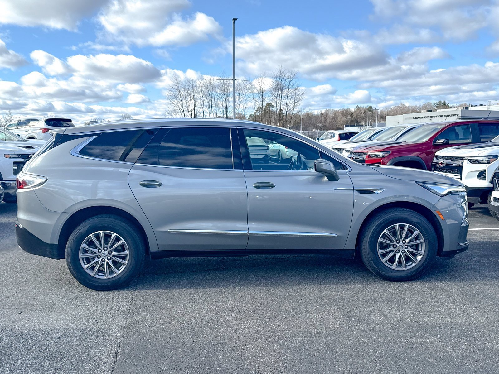 Certified 2024 Buick Enclave Premium image 8