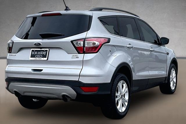 Used 2018 Ford Escape SEL image 2