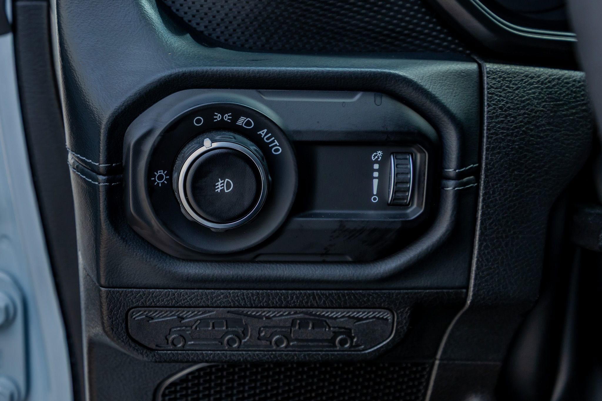 Used 2025 Jeep Wrangler Unlimited Rubicon image 21