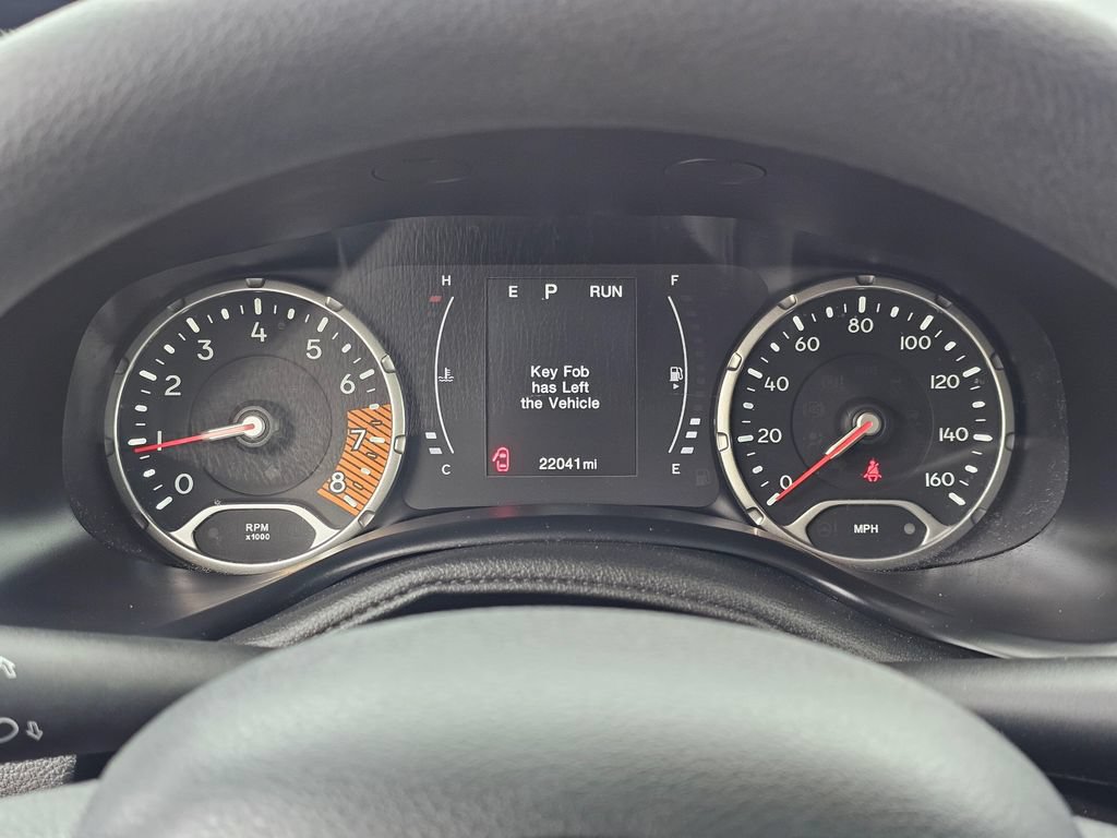 Used 2022 Jeep Renegade Sport w/ Sport Appearance Group AWD/4WD image 25