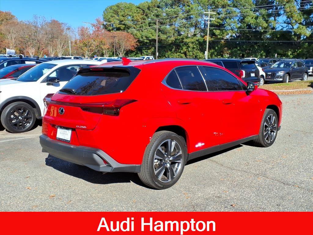 Used 2022 Lexus UX 250h w/ Premium Package AWD/4WD image 6