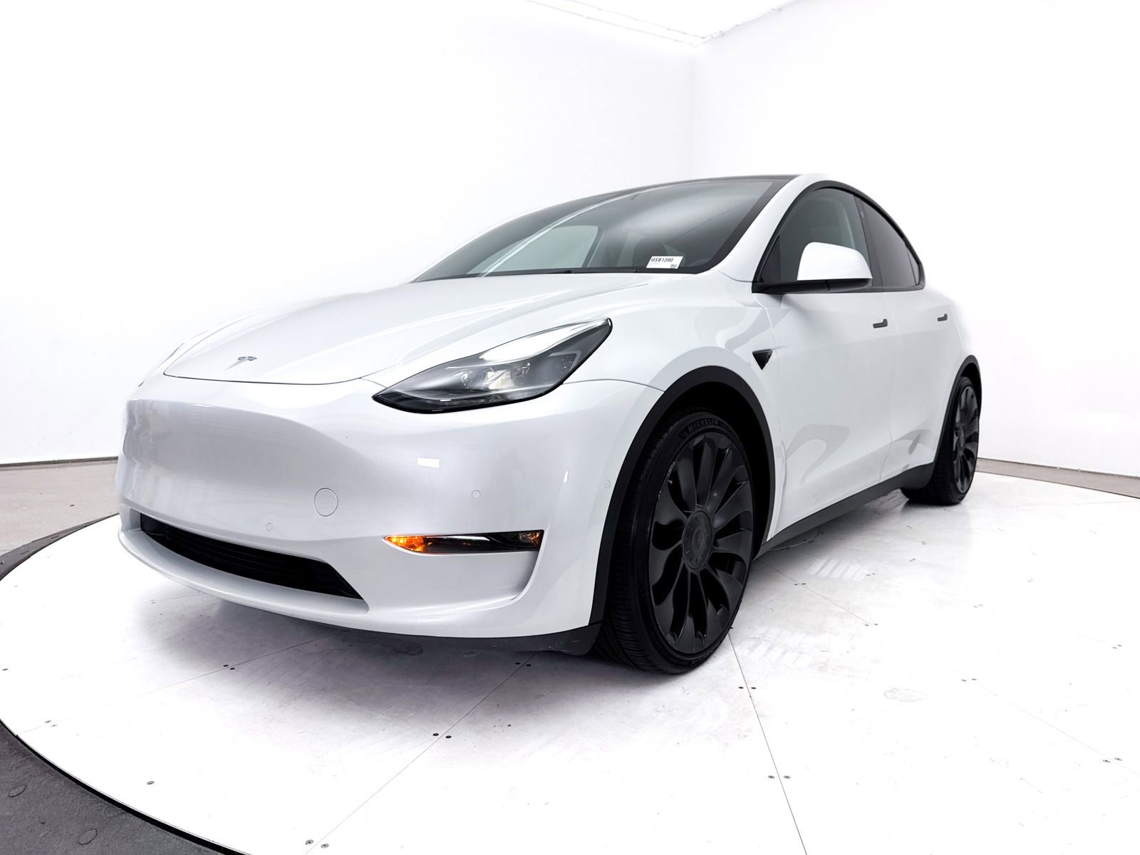 Used 2022 Tesla Model Y Performance AWD/4WD image 14