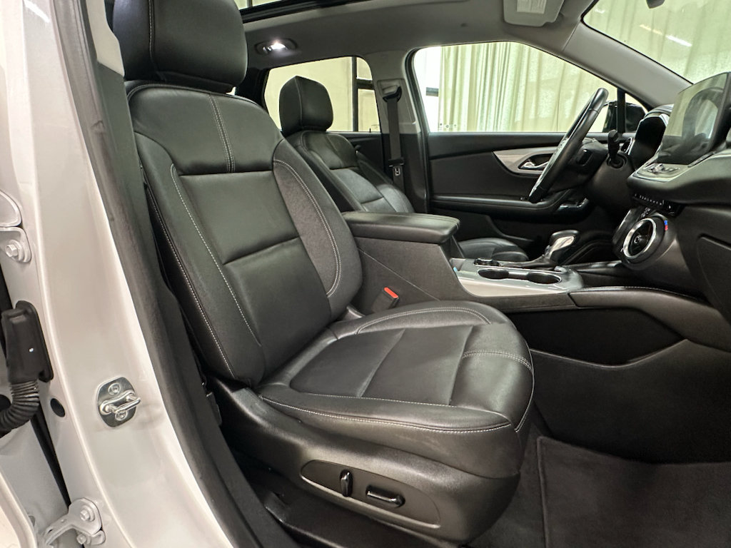 Certified 2023 Chevrolet Blazer LT w/ Midnight/Sport Edition AWD/4WD image 23