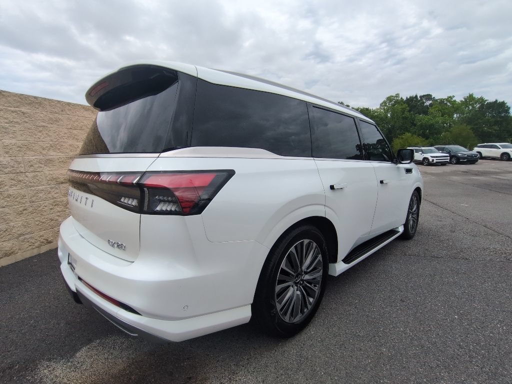 New 2026 INFINITI QX80 Luxe RWD image 4