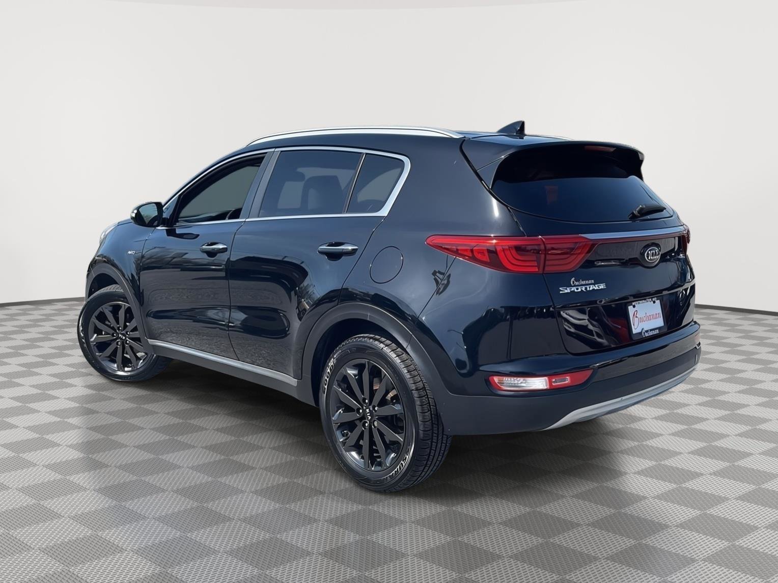 Used 2019 Kia Sportage EX w/ EX Sport Appearance Package image 5