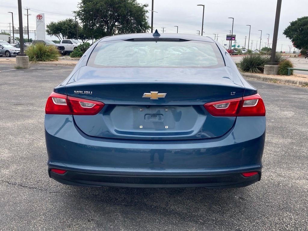 Used 2025 Chevrolet Malibu LT FWD image 6