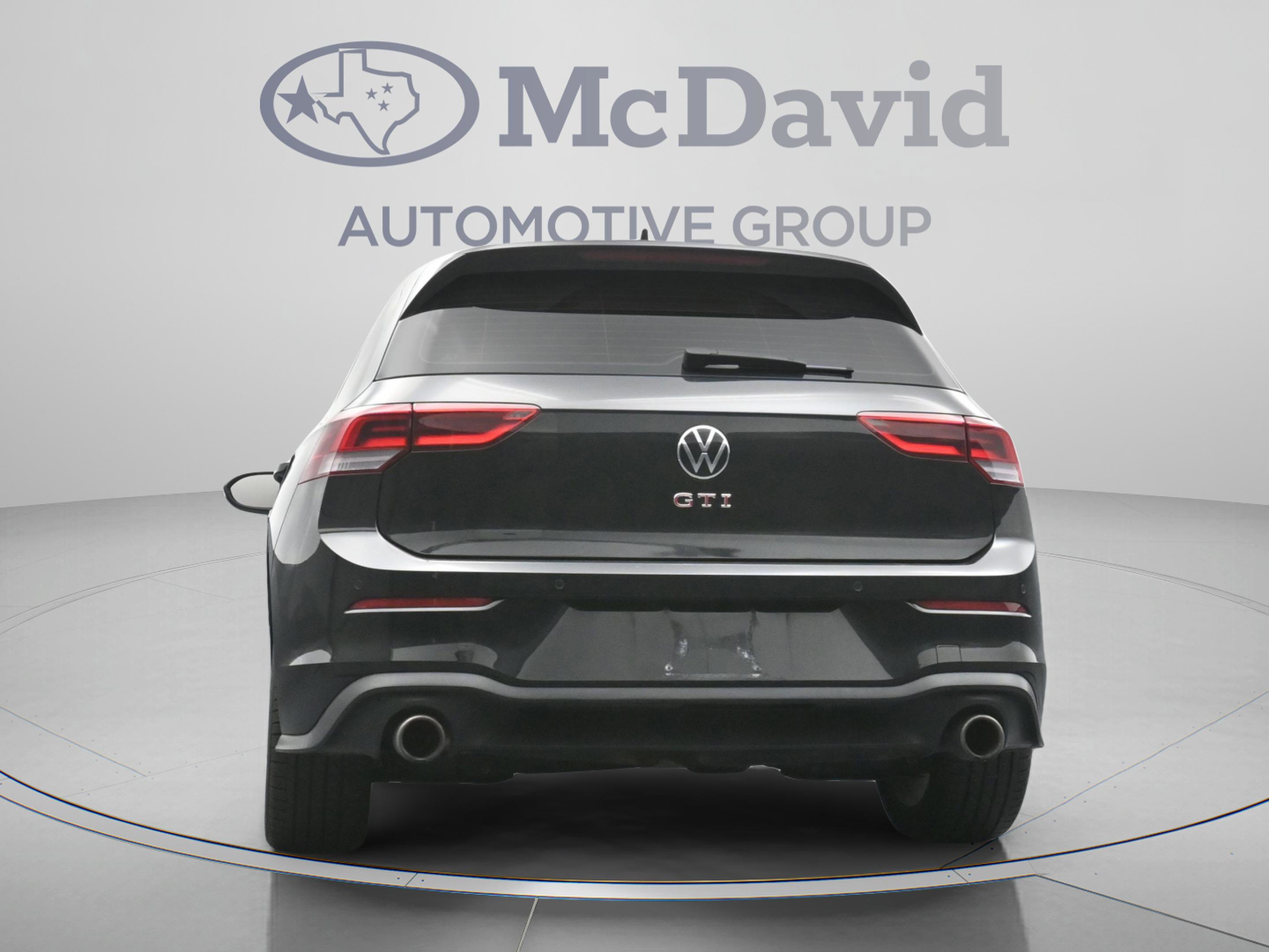 Used 2024 Volkswagen GTI SE FWD image 33