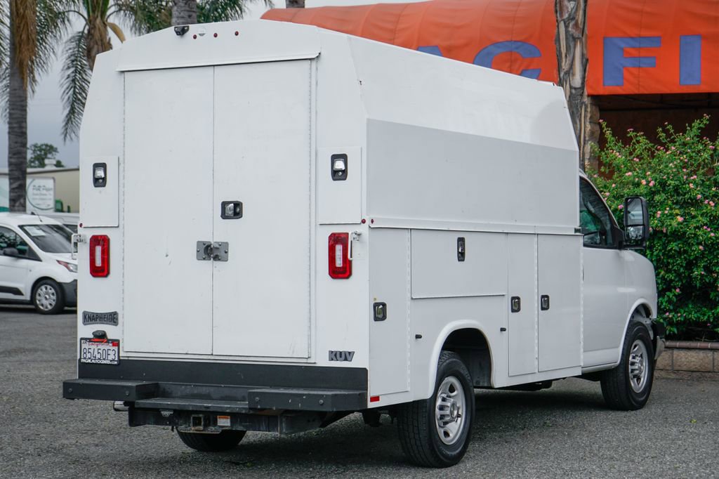 Used 2021 Chevrolet Express 3500 w/ Power Convenience Package RWD image 12
