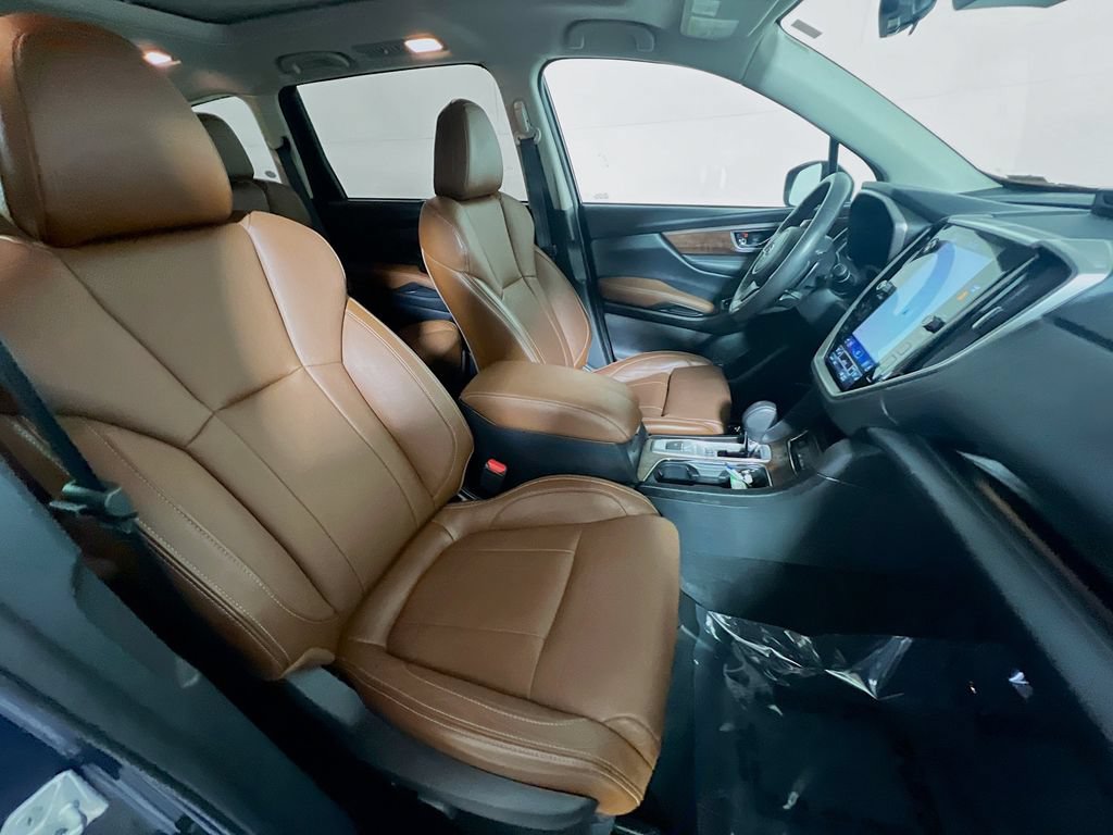 Used 2023 Subaru Ascent Touring AWD/4WD image 27