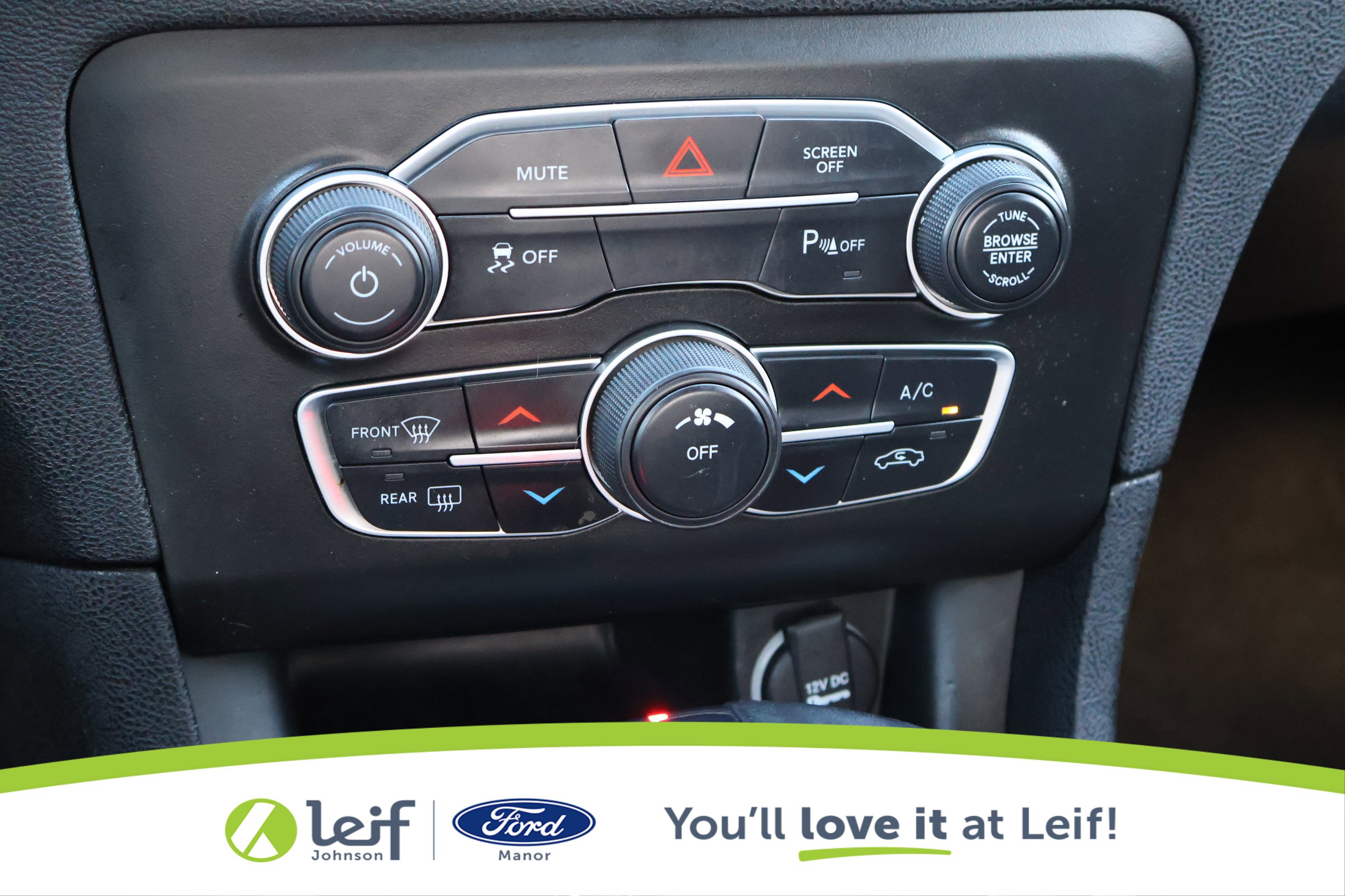 Used 2021 Dodge Charger SXT image 20