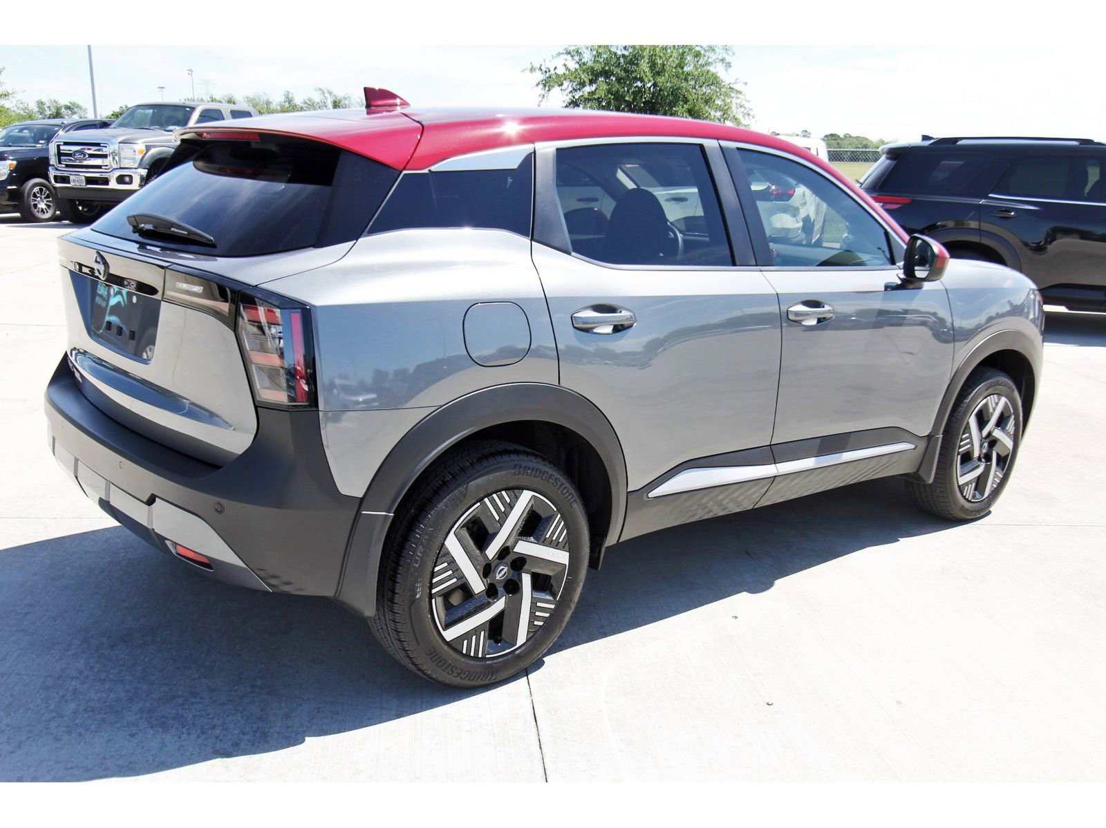 Certified 2025 Nissan Kicks SV image 7