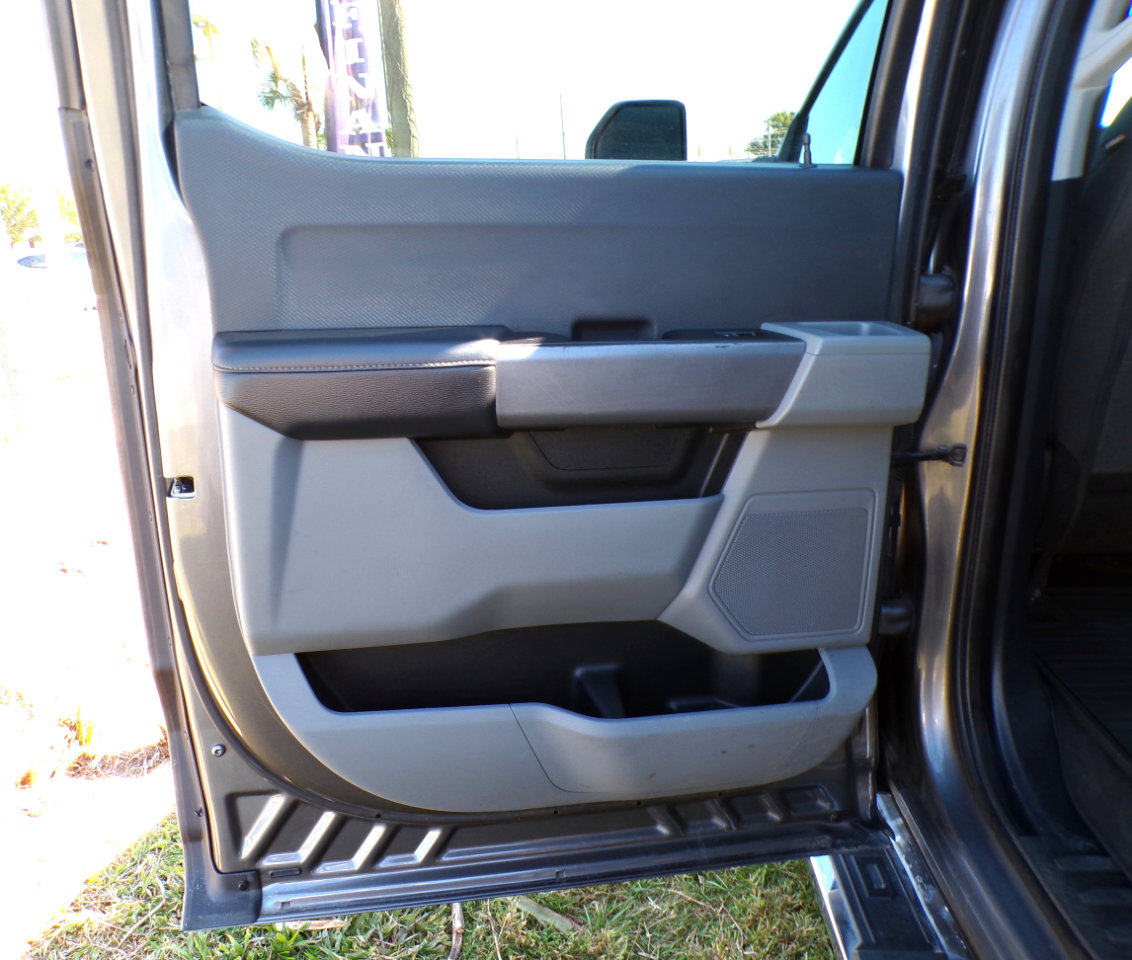 Used 2021 Ford F150 XLT w/ XTR Package image 35