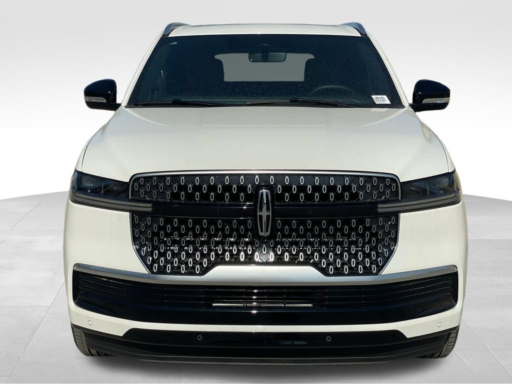 New 2026 Lincoln Navigator Reserve AWD/4WD image 8
