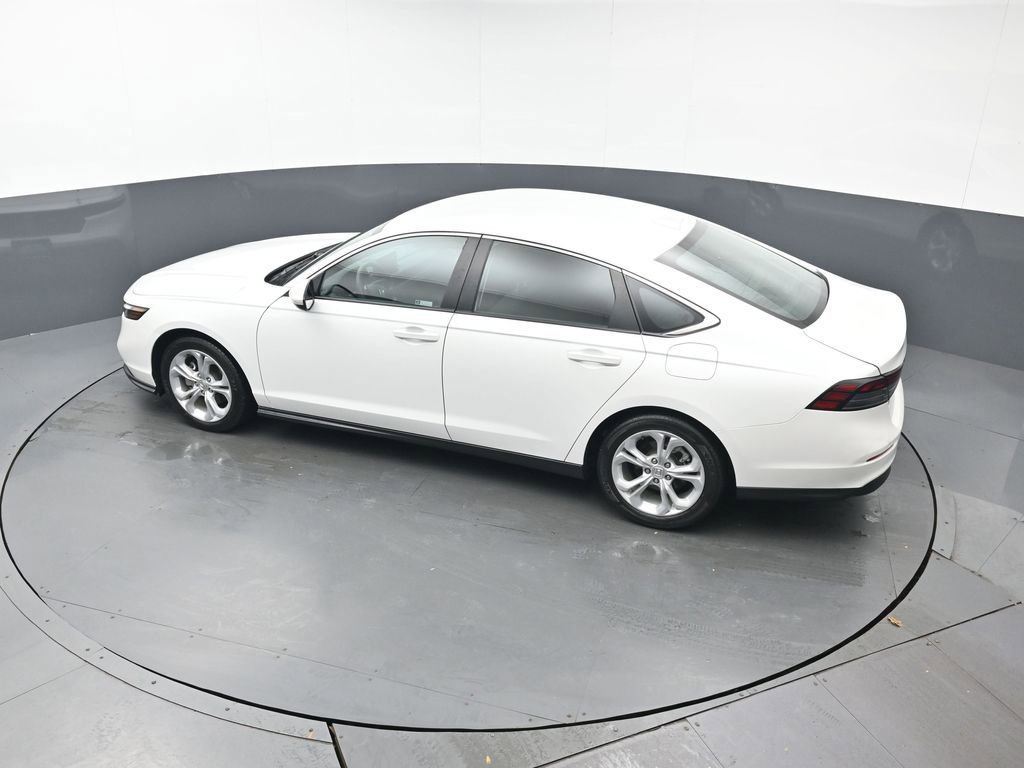 Used 2023 Honda Accord LX image 34