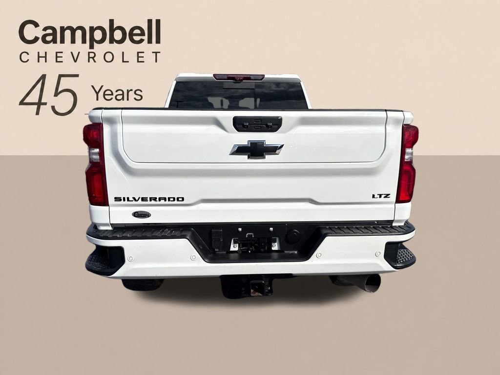Used 2024 Chevrolet Silverado 2500 LTZ w/ LTZ Plus Package AWD/4WD image 4