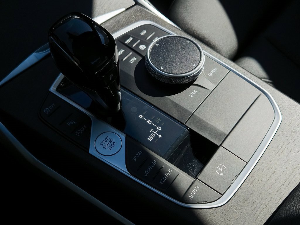 Used 2020 BMW 330i Sedan image 15