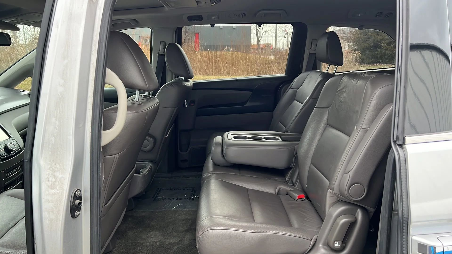 Used 2015 Honda Odyssey Touring image 10