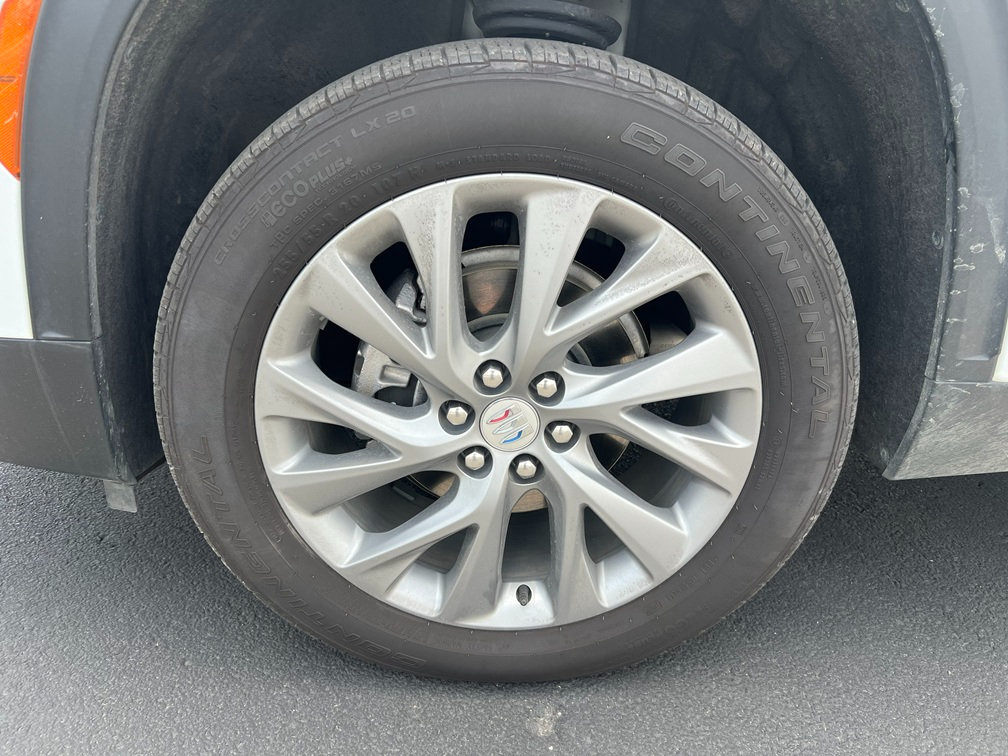 Certified 2025 Buick Enclave Preferred FWD image 15