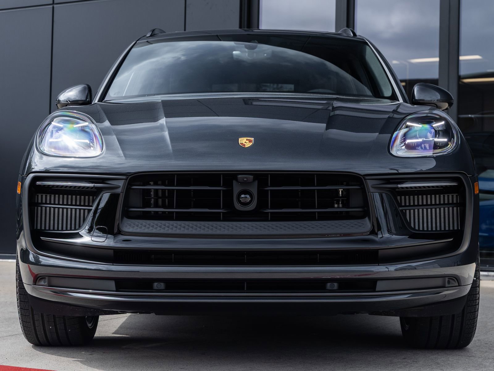 New 2026 Porsche Macan GTS AWD/4WD image 8