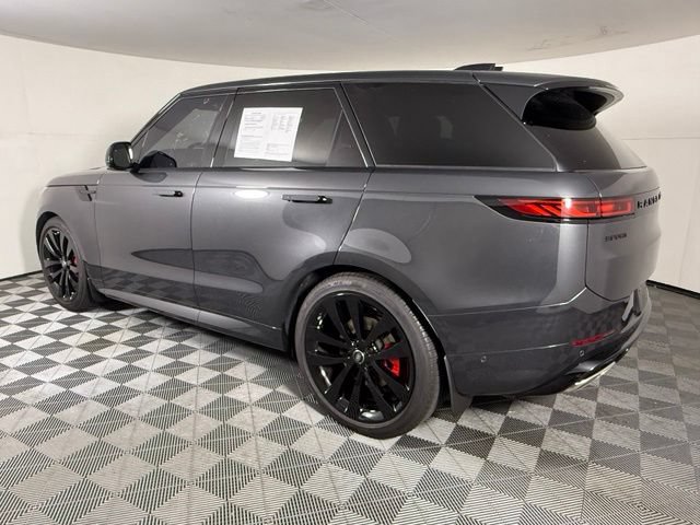 Used 2025 Land Rover Range Rover Sport Dynamic SE AWD/4WD image 4