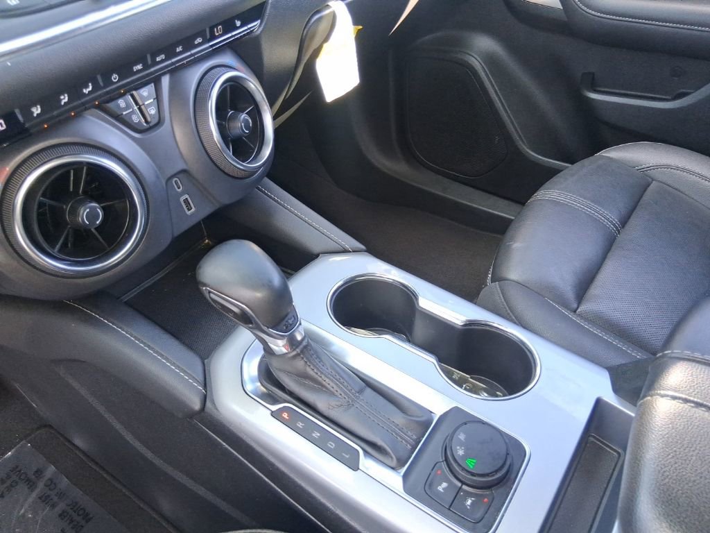 Used 2023 Chevrolet Blazer LT w/ LPO, Black Grille Bar Package image 12