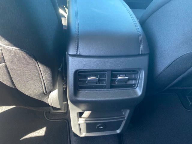New 2024 Ford Edge SE AWD/4WD image 13