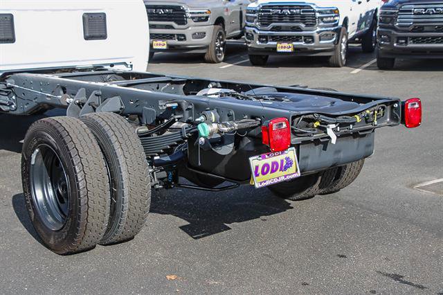 New 2026 RAM 5500 Tradesman image 11