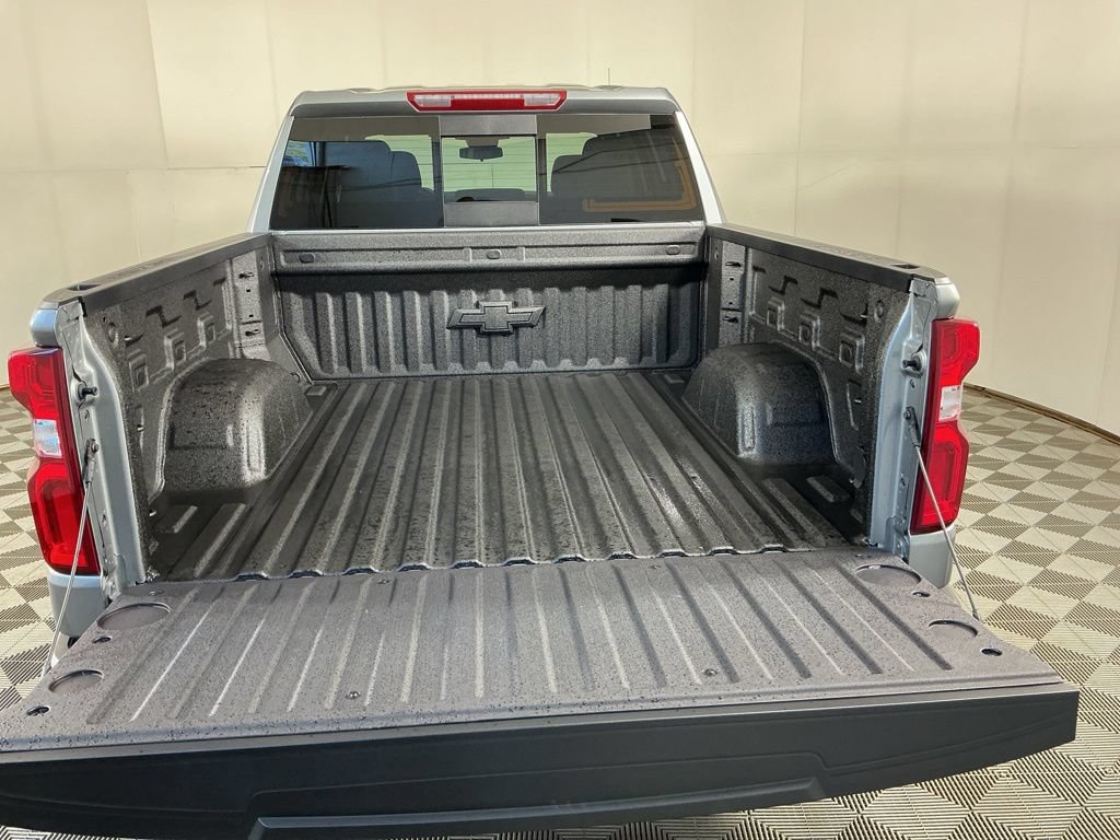 New 2026 Chevrolet Silverado 1500 RST w/ Convenience Package II AWD/4WD image 8