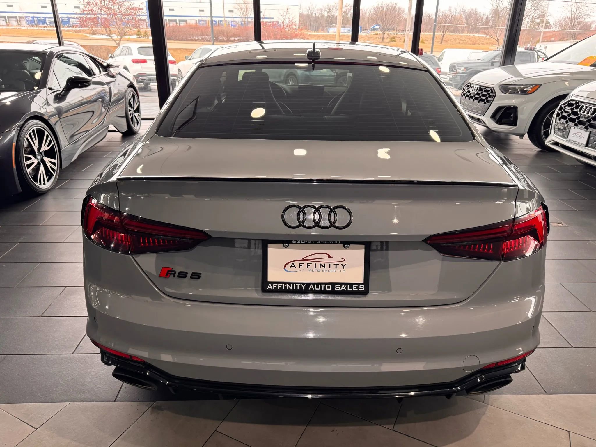Used 2018 Audi RS 5 Coupe 2D w/ Dynamic Package image 4