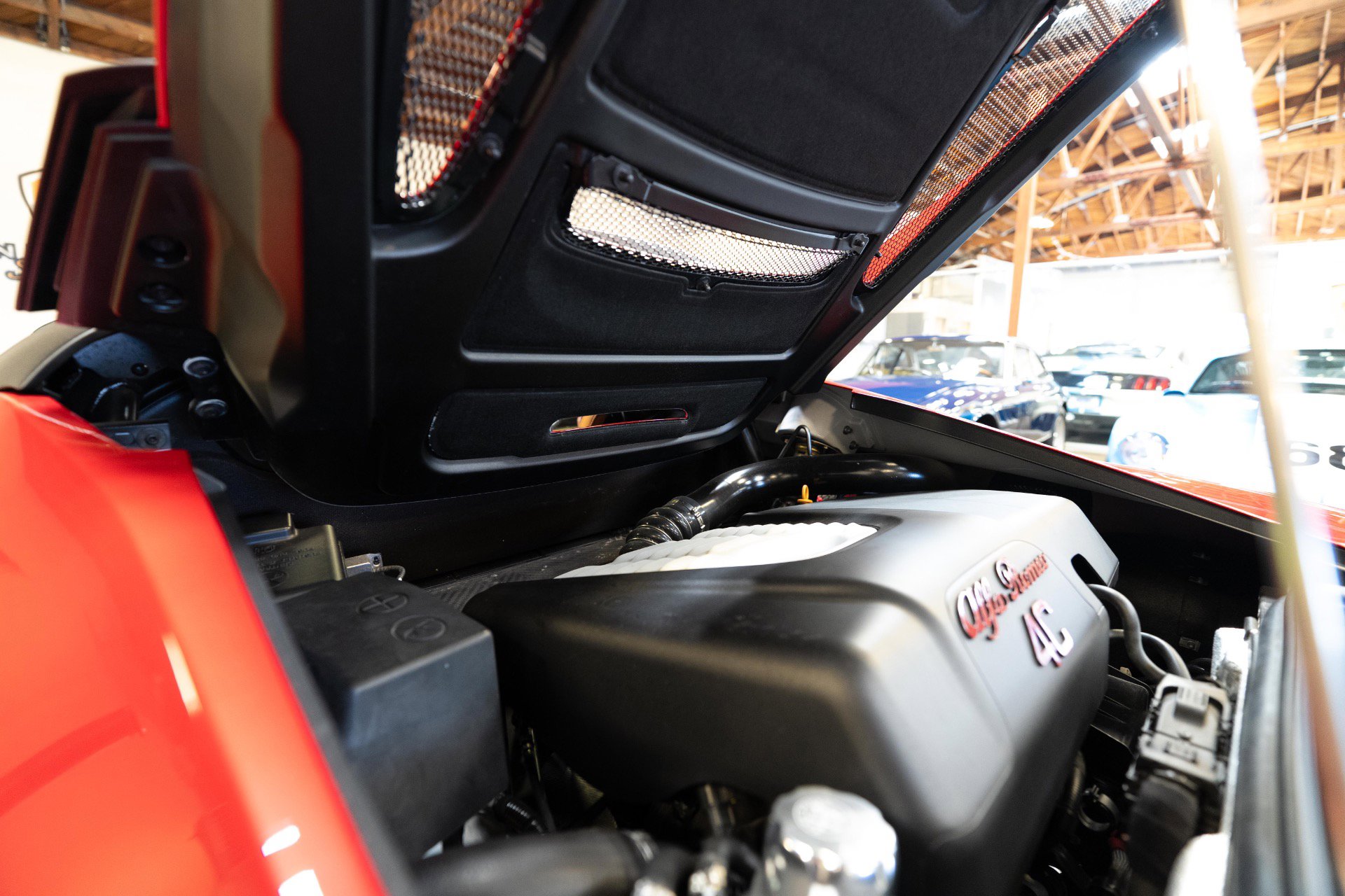 Used 2018 Alfa Romeo 4C Spider w/ Convenience Group - Spider image 98