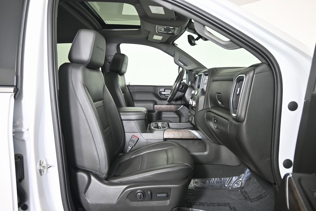 Used 2023 GMC Sierra 3500 Denali w/ Denali Ultimate Package image 14