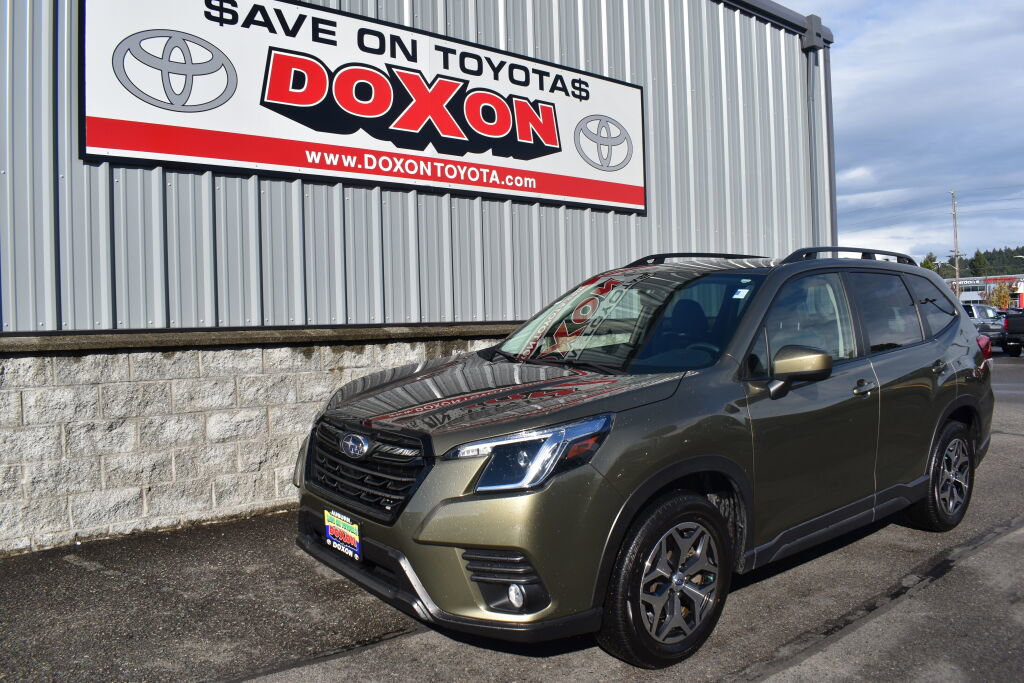 Used 2022 Subaru Forester Premium w/ Popular Package #3