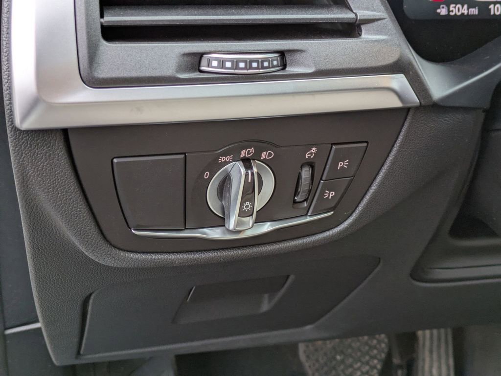 Used 2022 BMW X4 xDrive30i w/ Premium Package 2 image 17