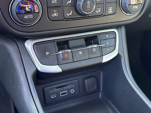 Certified 2023 GMC Terrain SLT AWD/4WD image 15
