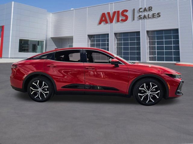 Used 2024 Toyota Crown Limited image 5